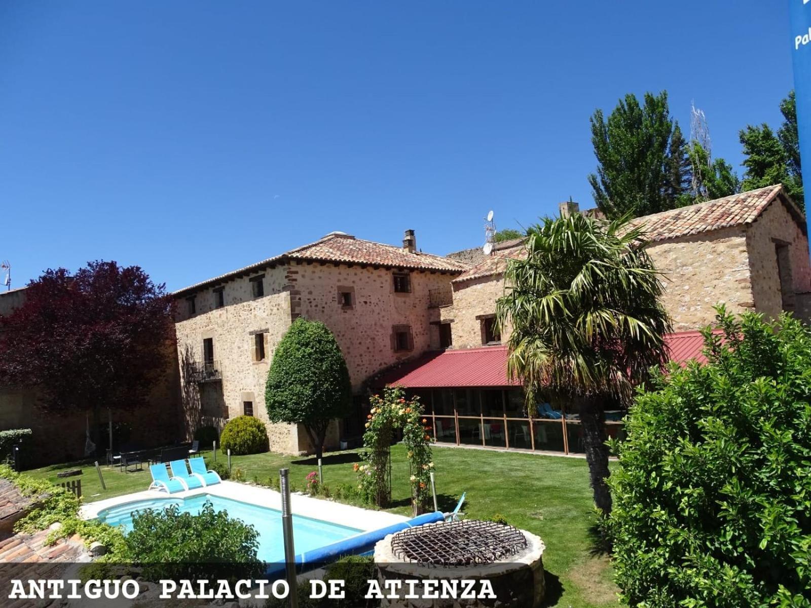 Antiguo Palacio De Atienza 게스트하우스 외부 사진